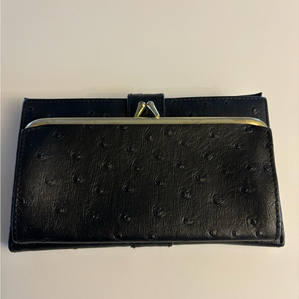 Vintage Elegant Black Ostrich Embossed Women's Wallet/Clutch